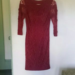 Sue Wong lace dress.